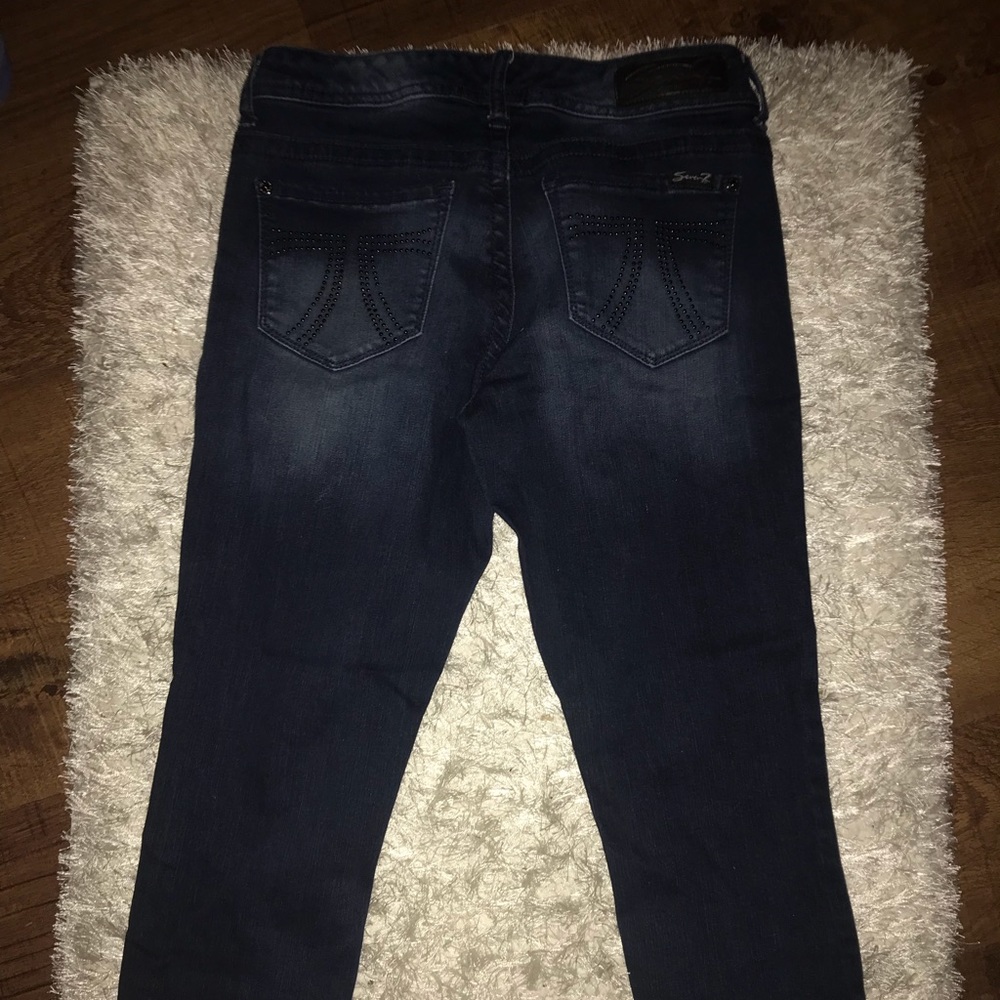 Jeans - Picture 4 of 5